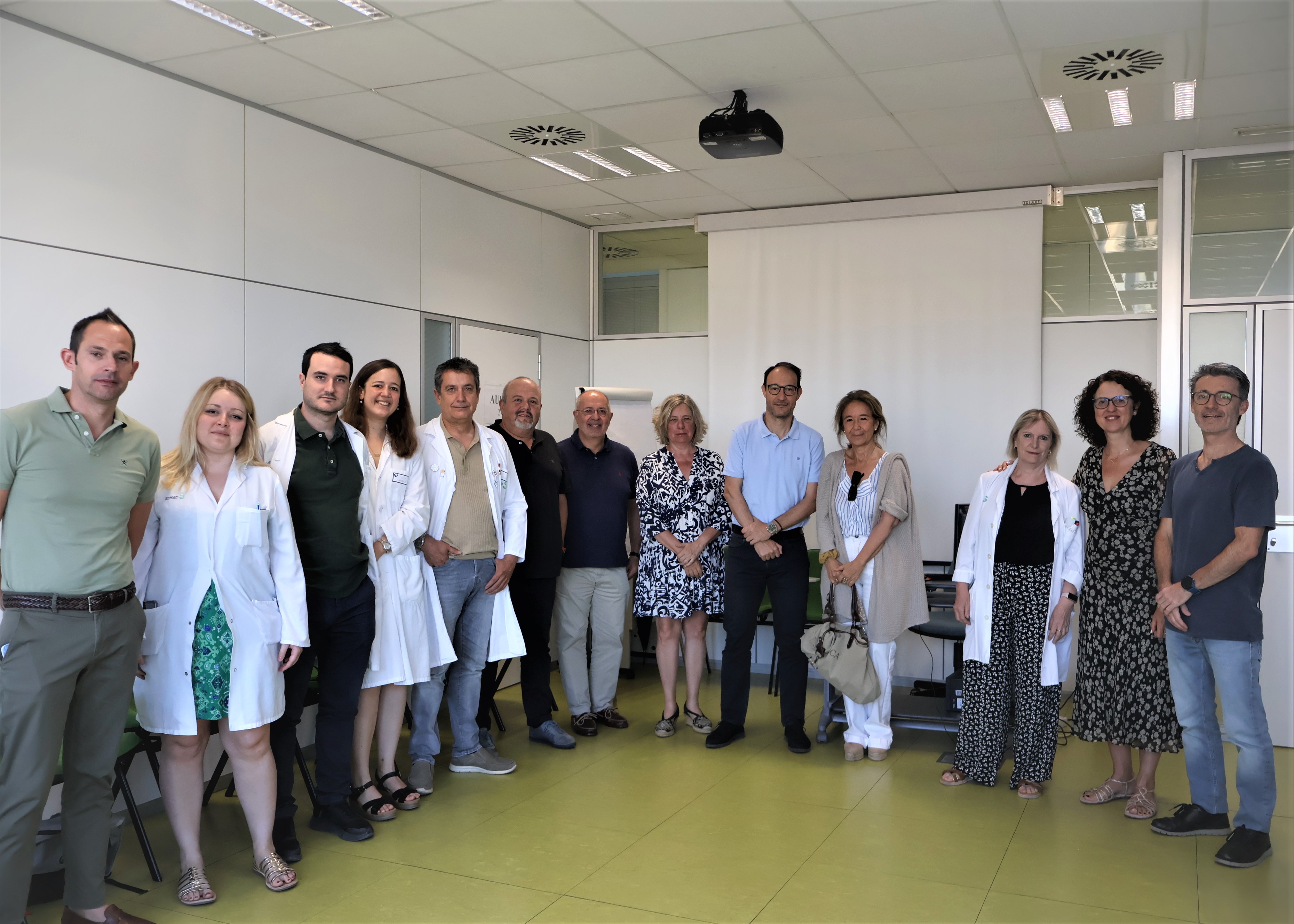 La Unidad de Atención Sanitaria a Personas Trans e Intersexuales se constituye como la unidad asistencial de referencia en materia de atención a estos colectivos en el ámbito del Servicio de Salud de Castilla-La Mancha y queda adscrita a la Gerencia de Atención Integrada de Cuenca