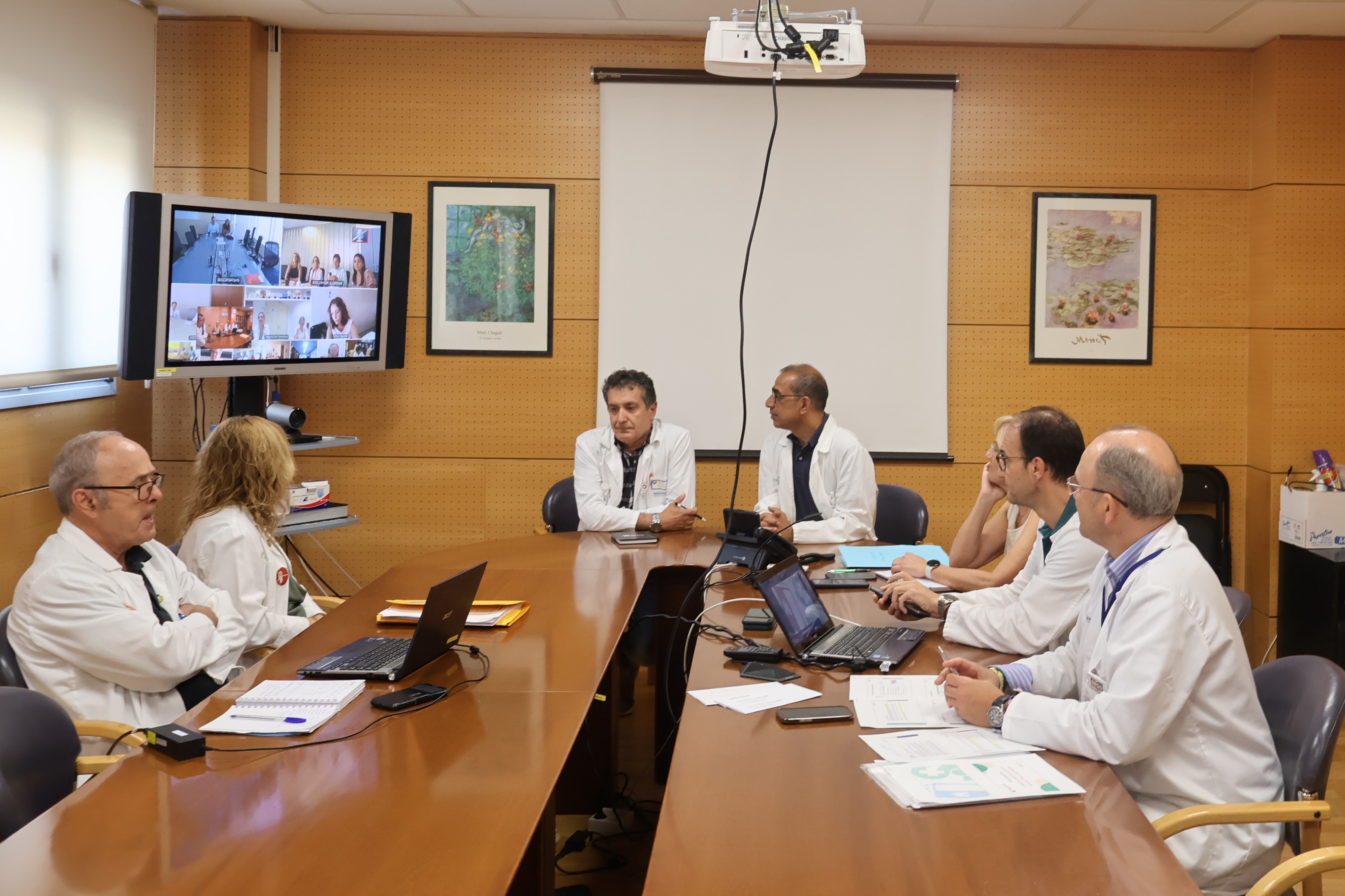 Reunión de la unidad del hospital de Cuenca