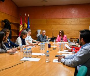 El Gobierno regional traslada a la comunidad LGTBI de Castilla-La Mancha los planes de apertura de nuevas sedes provinciales del SAI el próximo verano