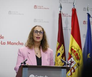 La consejera de Igualdad, en las Cortes de Castilla-La Mancha