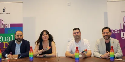 Blanca Fernández en charla 'Memoria histórica LGTBI'