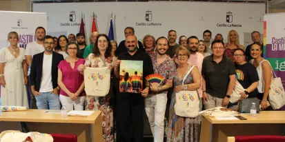 Acto con motivo del Día Internacional del Orgullo LGTBI