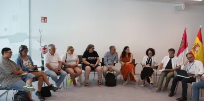Reunión de la Unidad de Atención Sanitaria a Personas Trans de Castilla-La Mancha con asociaciones y colectivos